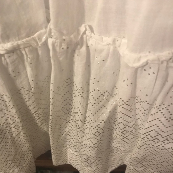 White dress with silver print and bow - Picture 2 of 4